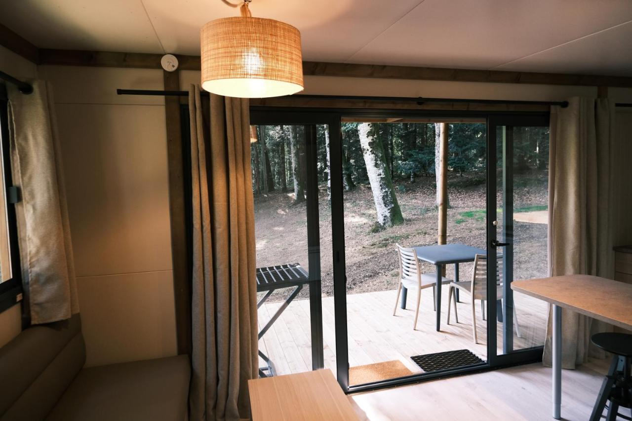 Lodge Avec Spa Privatif - Foret Et Lac Liginiac Екстер'єр фото